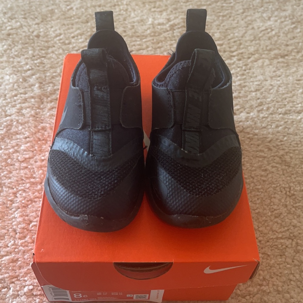 Nike Flex Runner Sneakers